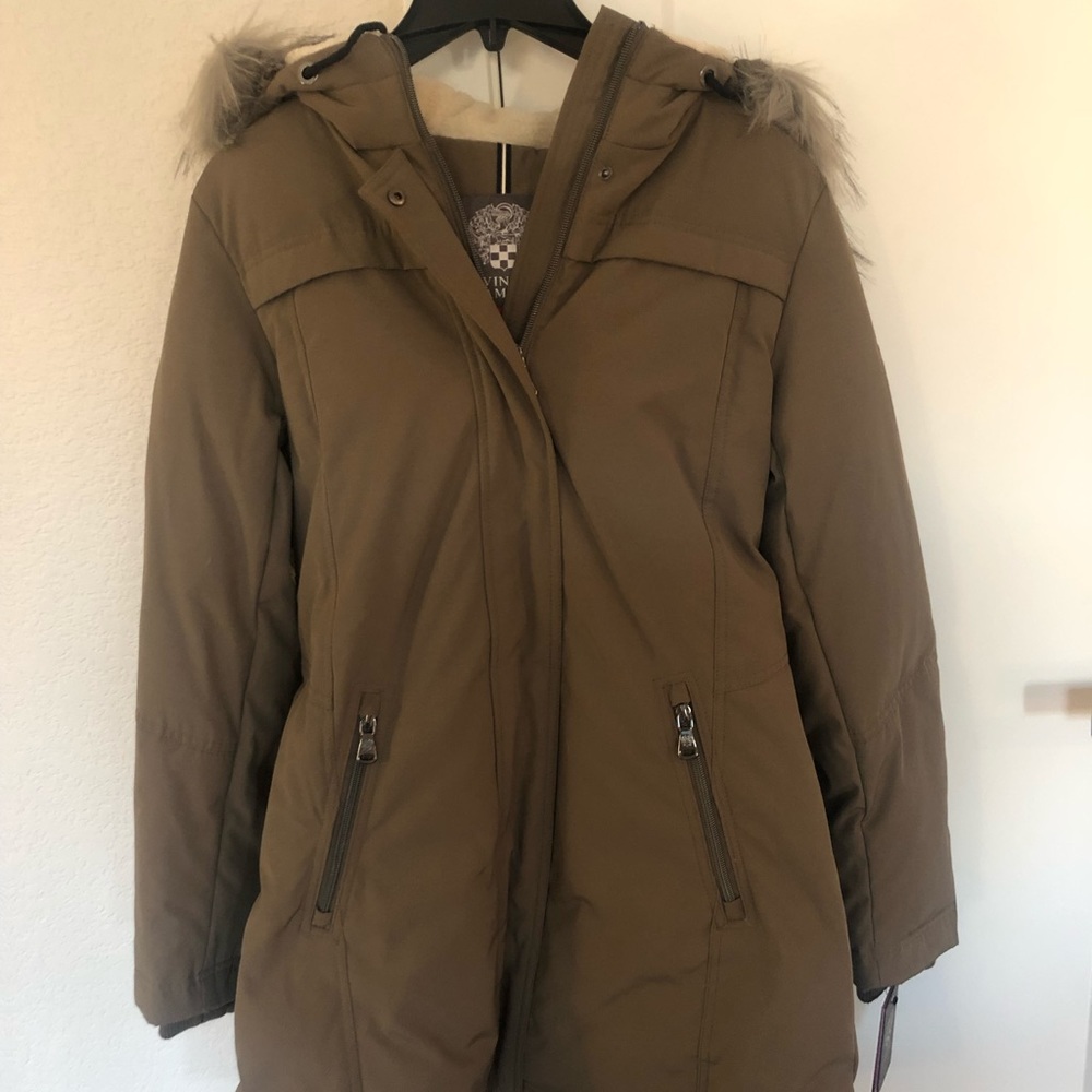 NWT Vince Camuto coat - small